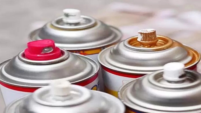 Sana Arvand Chemical Company, production of spray paint and car protective sprays in Tabriz