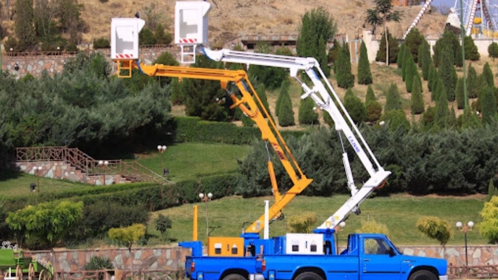 Nissan crane services
