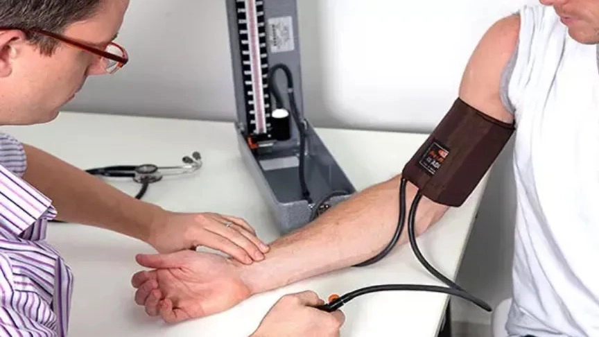 Difference between brachial sphygmomanometer and mercury sphygmomanometer