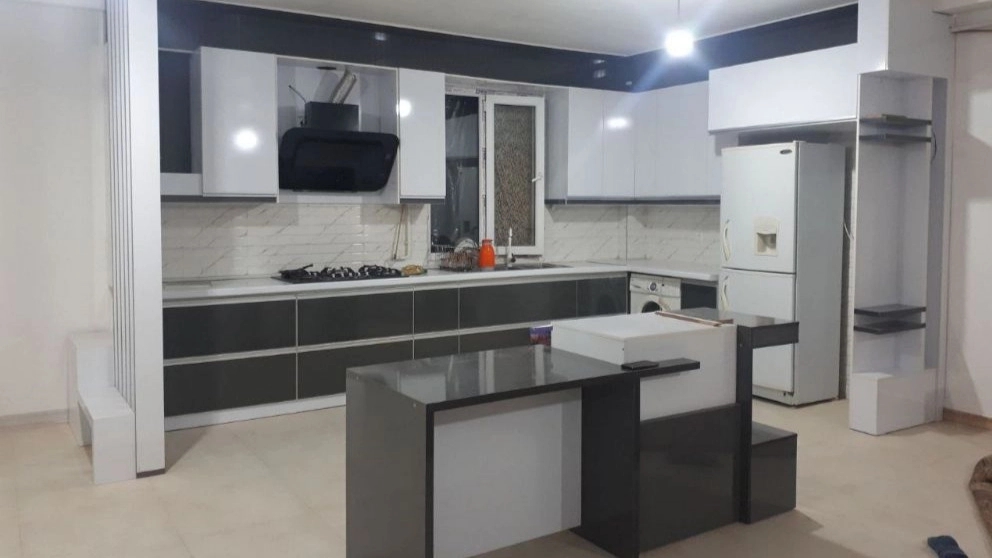 What is a vacuum cabinet?