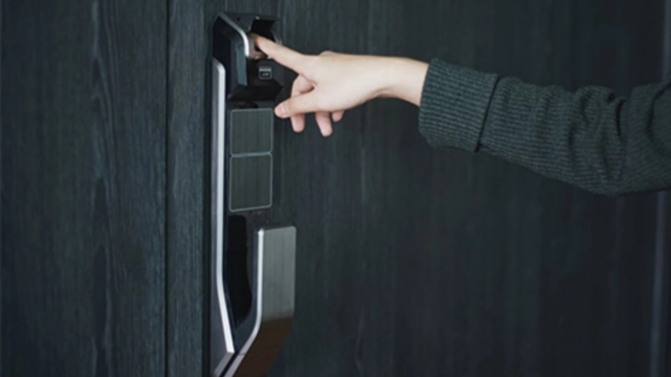 6 important reasons to use fingerprint locks