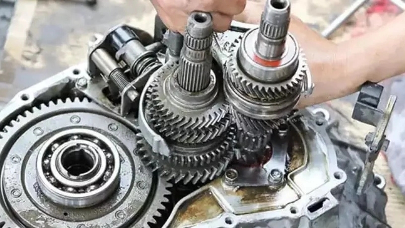 Ebrahimi repair shop, engine and gearbox repairs and injector adjustment in Torbat Heydarieh