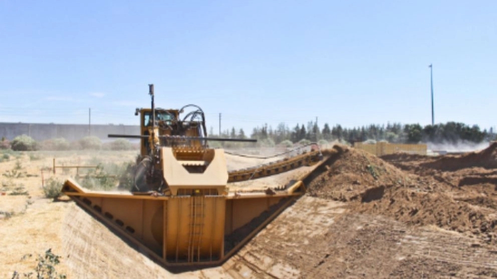 Trapezoidal trencher