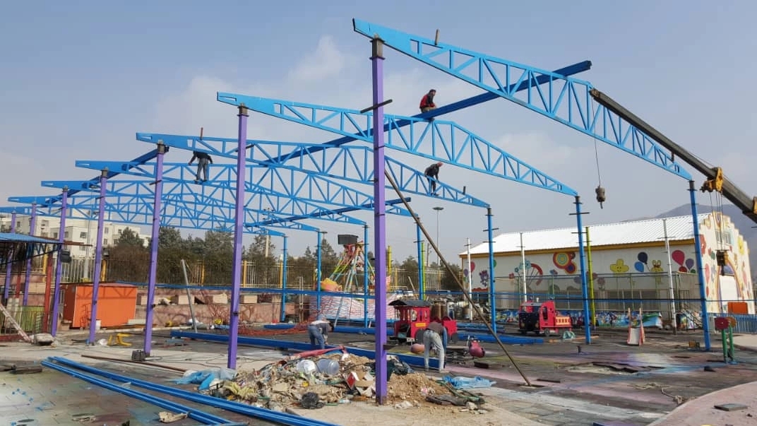Application of ceiling sandwich panel