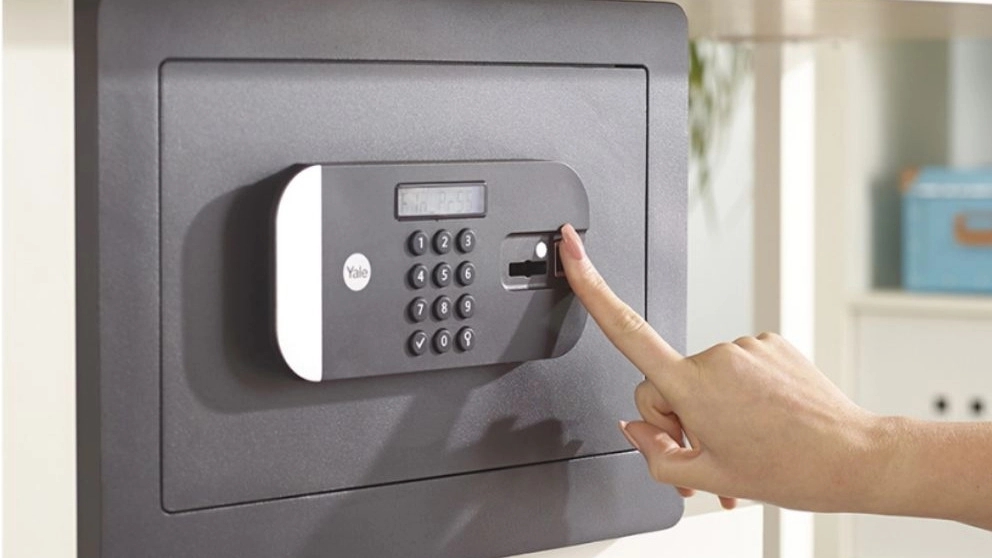 Ghaem Fireproof Safe, manufacturer of all kinds of safes in Isfahan