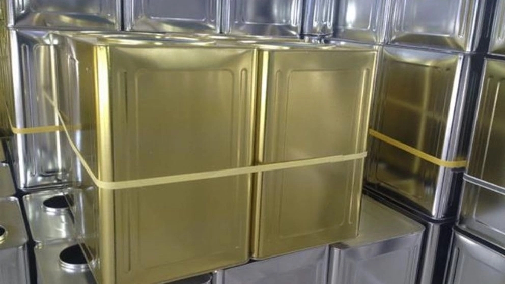 Production of sanitary Aleppo in Azaran, production of Aleppo honey, cheese, pickled cucumber in Isfahan
