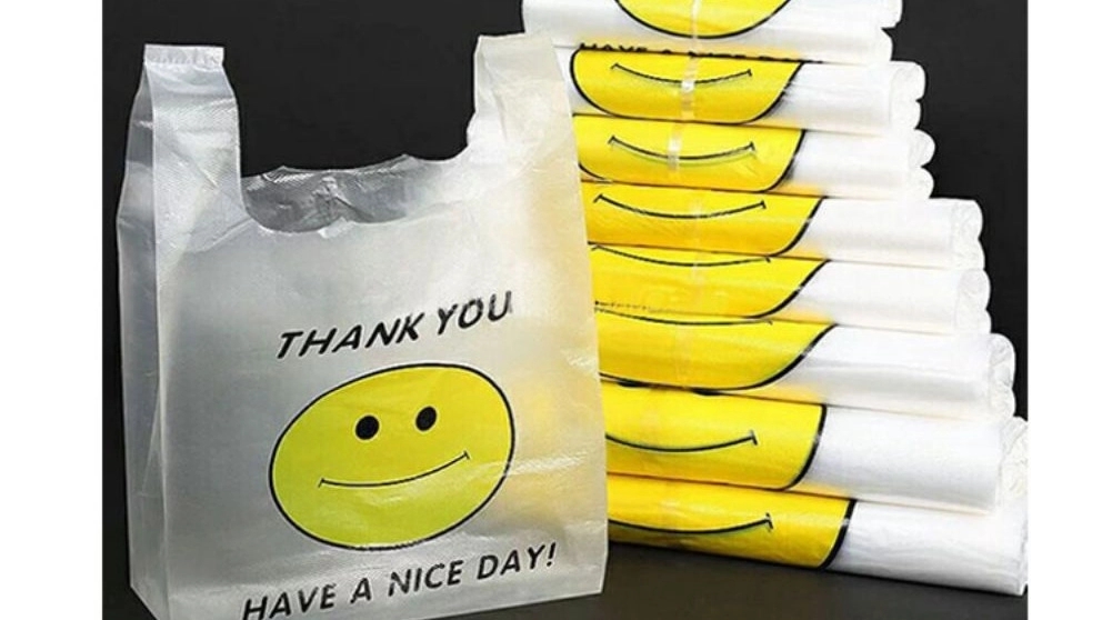 6 The effect of logo and brand printing on handbags and business development
