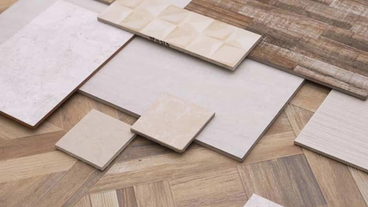 Tehran tile and ceramic store in Hamadan