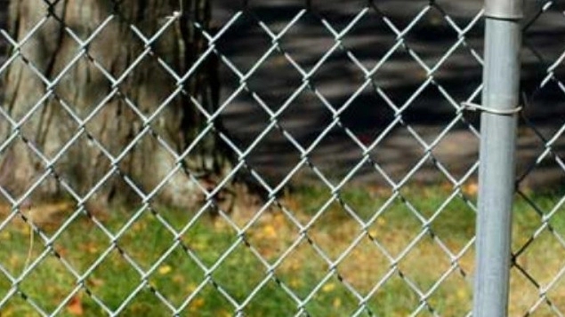 Types of fences and their uses