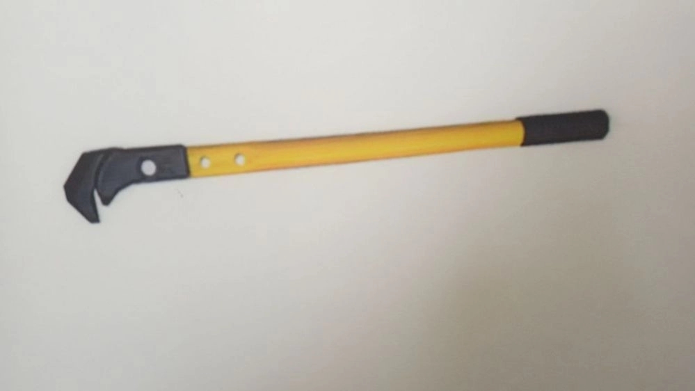 Application of coupler wrench