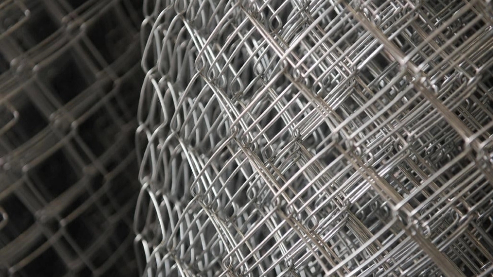 Types of fences and their uses