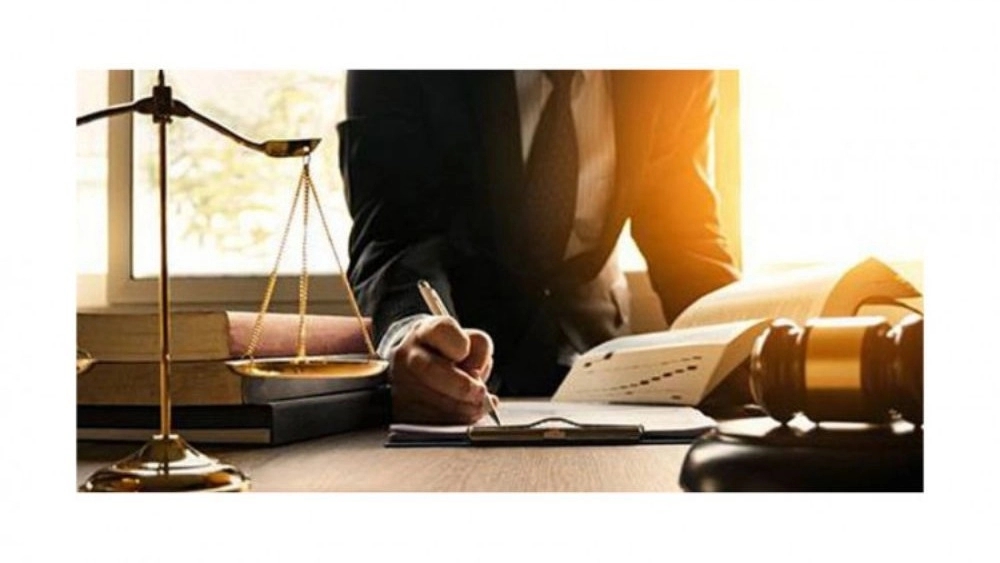 Features and duties of a legal advisor