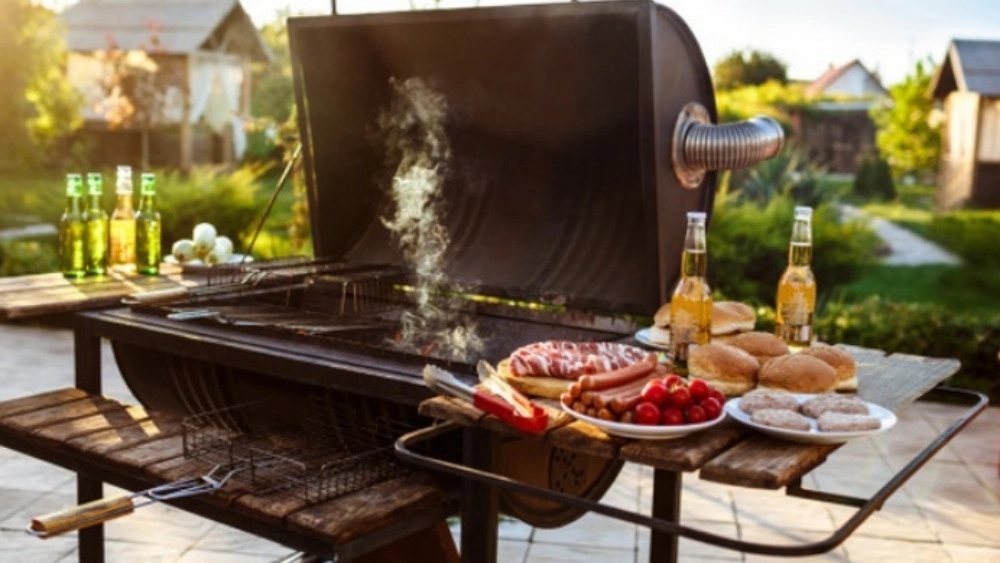 All kinds of barbecue