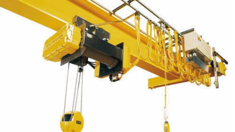 Application and features of overhead crane