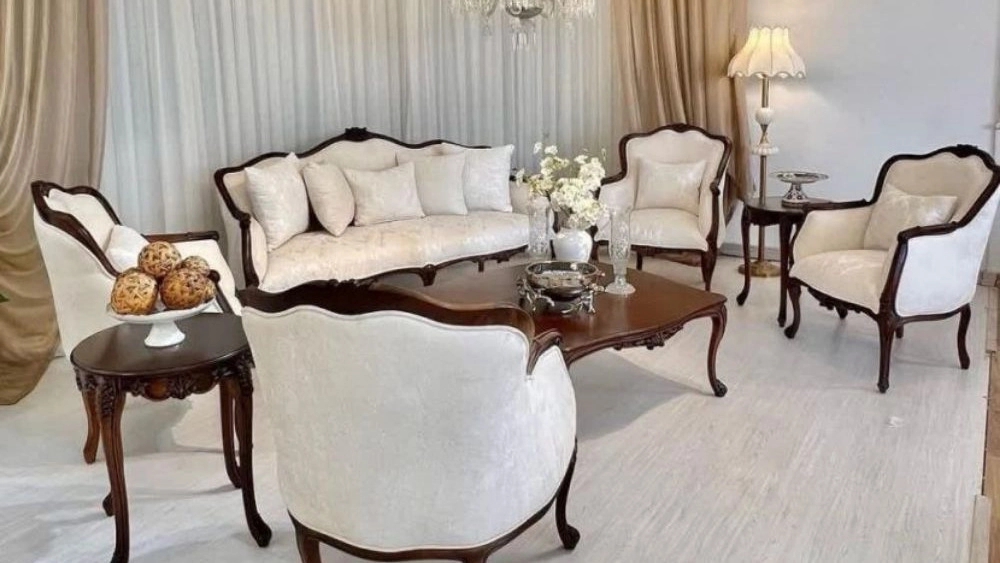 Sevilla furniture, production and distribution of classic and royal sofas in Tabriz
