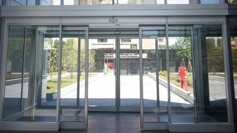 Romador Pars, production and sale of electric doors and tempered glass in Marovdasht