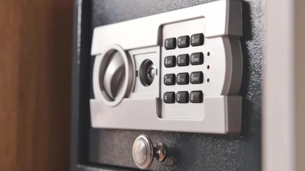 Yerevani store, benefits of digital safe