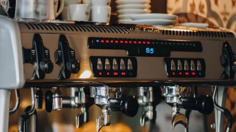Thailan Industrial Group, production of cafe and restaurant industrial equipment in Tehran