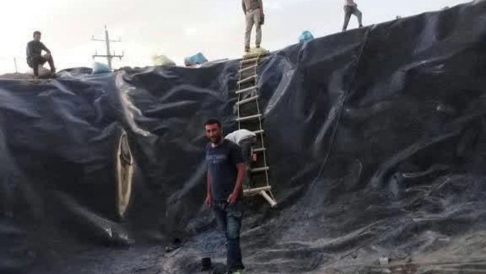 Construction of a 900-meter swimming pool in Zanjan province