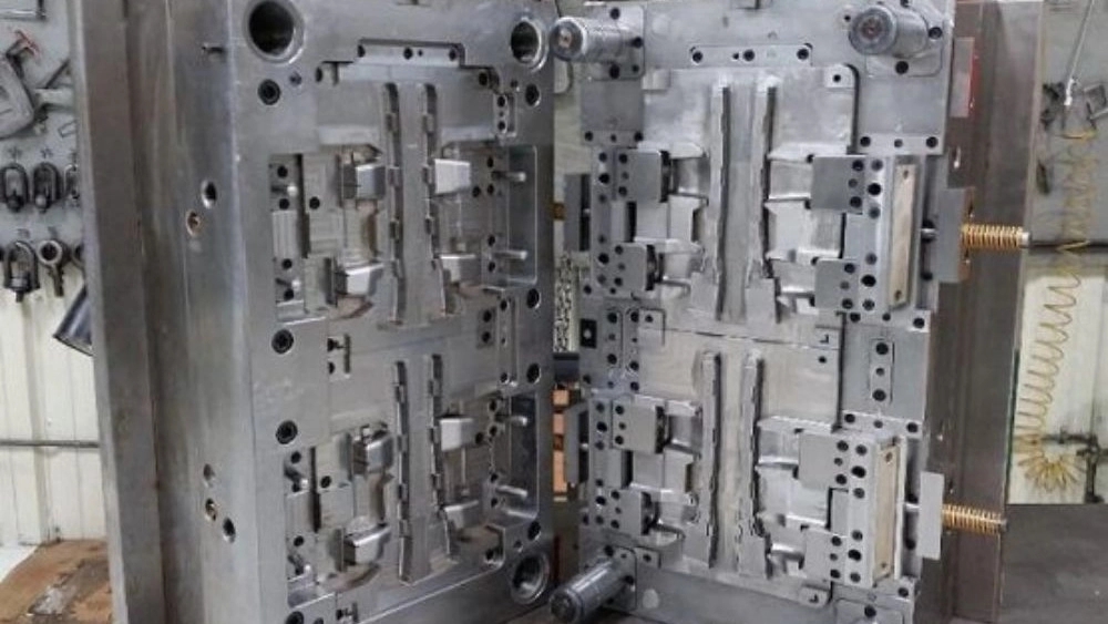 All kinds of industrial molds