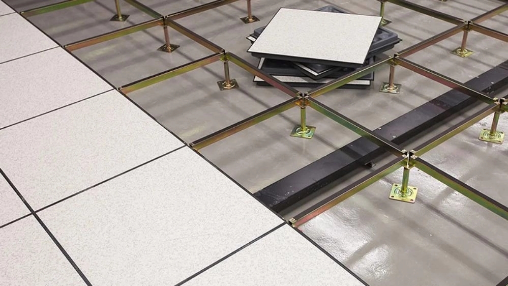Antistatic false floor and its benefits in the server room