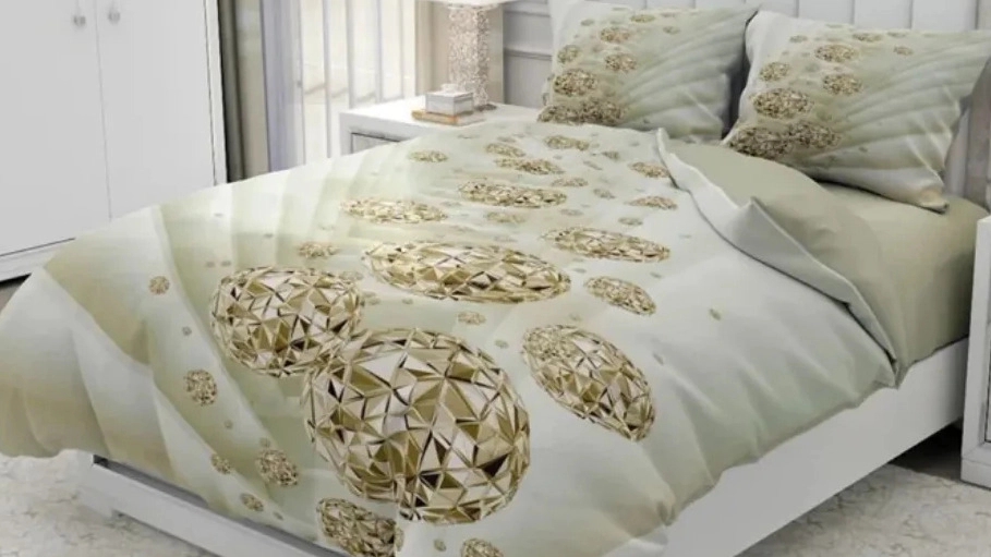 Tawakkul Ahmadi's traditional sleep goods, production and sale of fluff and fiber pillows in Shahryar