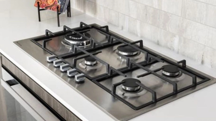 Darnika Balurin Sanat, production and sales of gas stoves and kitchen hoods in Tehran