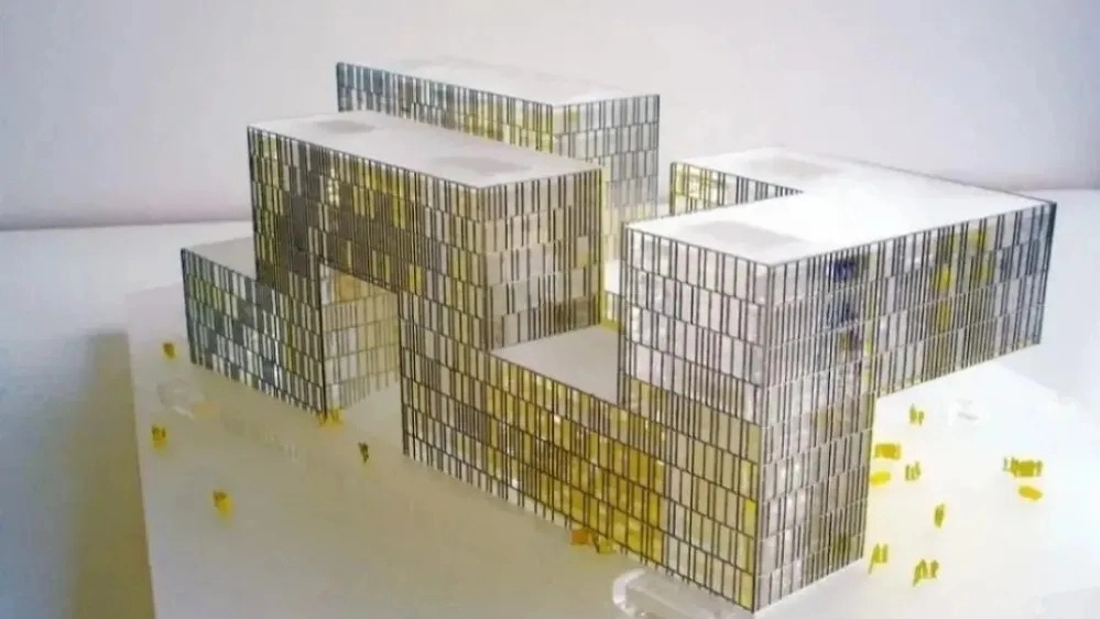 All kinds of advertising replicas