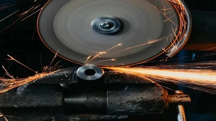 Turning and casting in Ahvaz