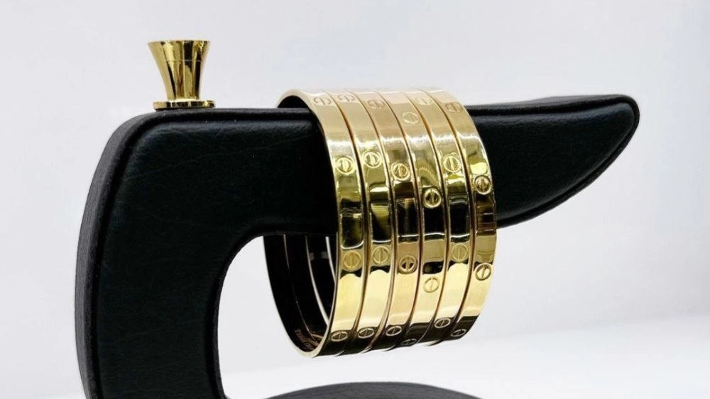 Darvaj Gold Gallery, sale of half set and ring service in Ahvaz