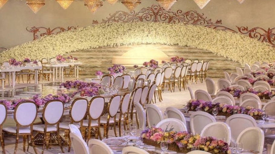 The difference between garden hall and wedding hall