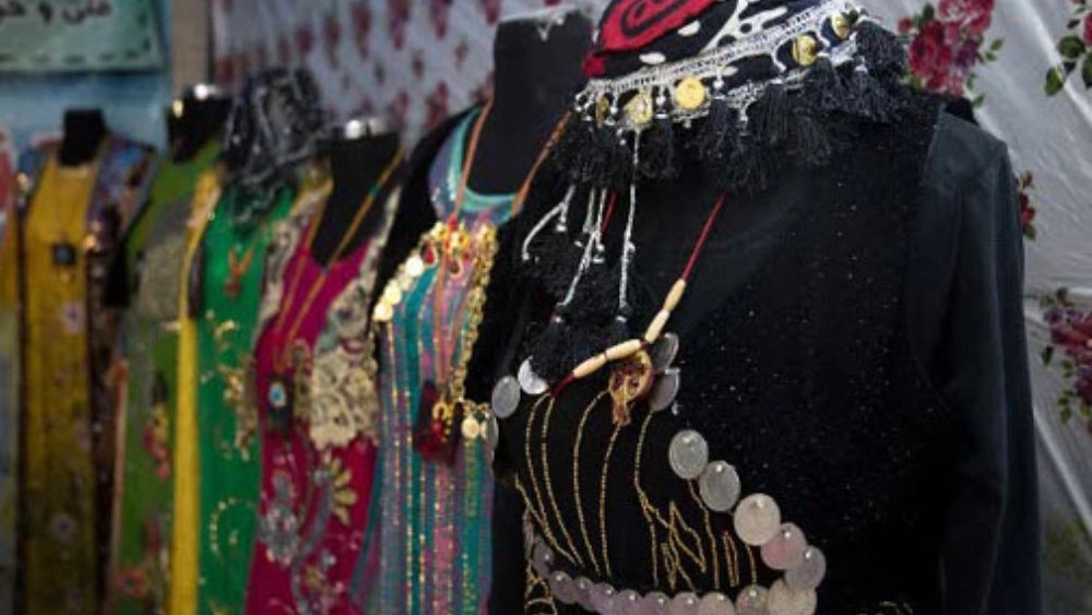 Handkerchiefs of Kurdistan, order production and sale of local clothes in Sardasht