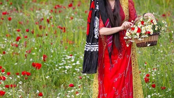 Sardasht local dress