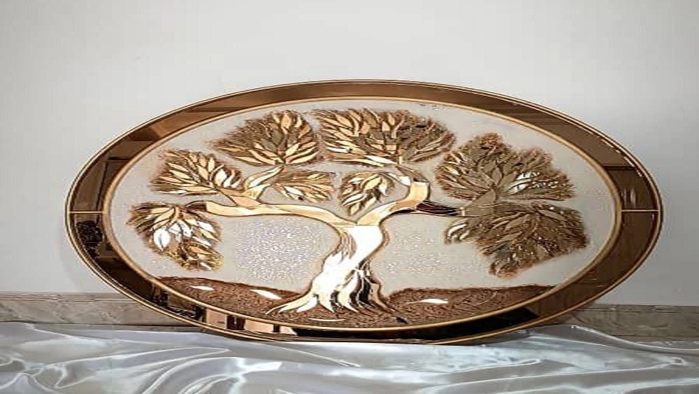 Raha Gallery, decorative panels, mirror panels and resin clocks in Tehran