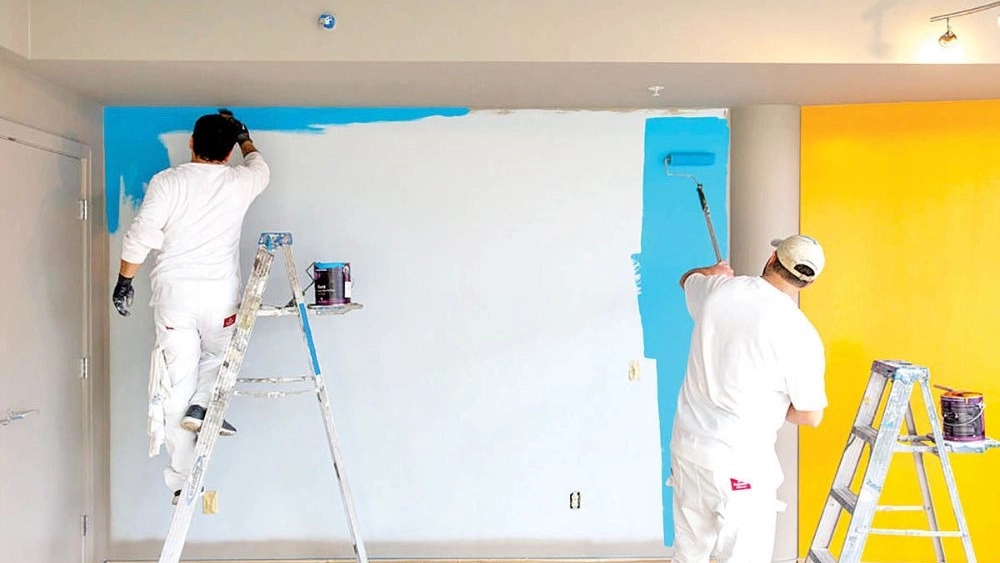 Painting of Ferdis Building, Implementation of Plastic Acrylic Oil Construction in Karaj