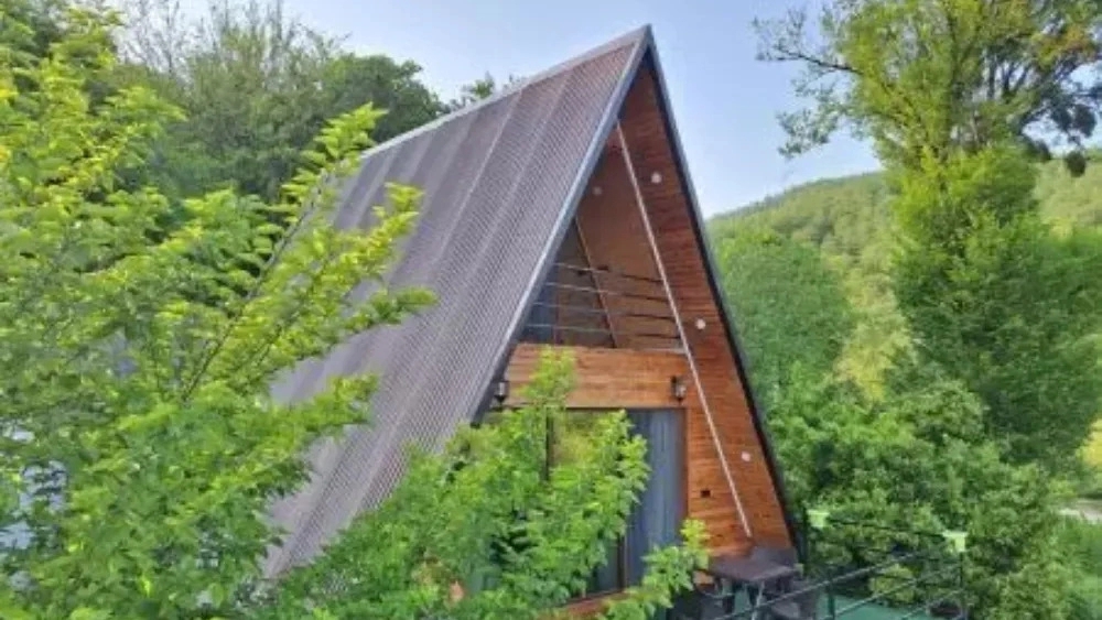 Renting the Swiss Cottage