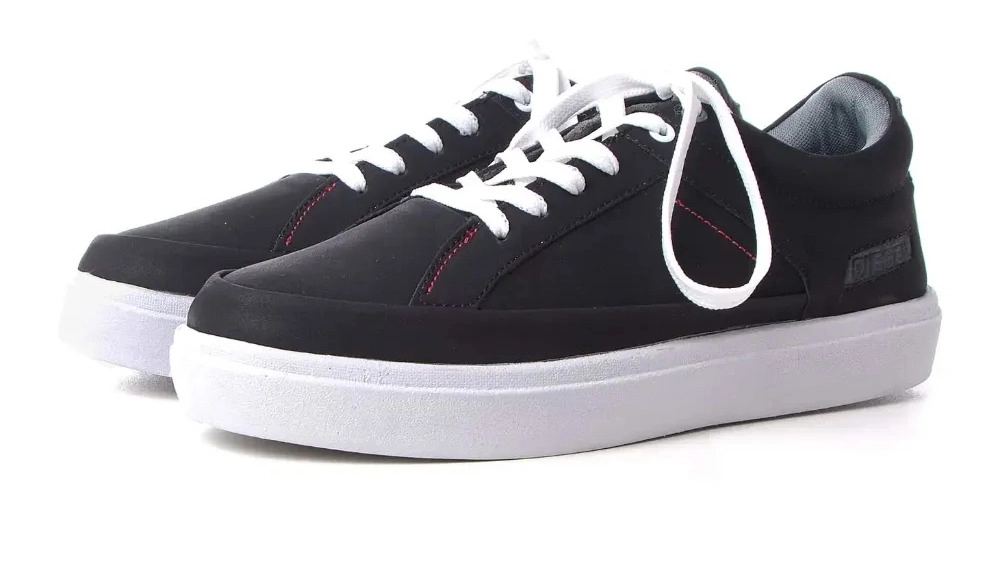 Milad shoes, selling all kinds of men's shoes and sneakers in Parand