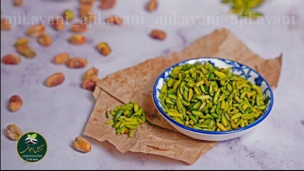 Eyani dry fruit, sale and distribution of Rafsanjan nuts and pistachios in Qom