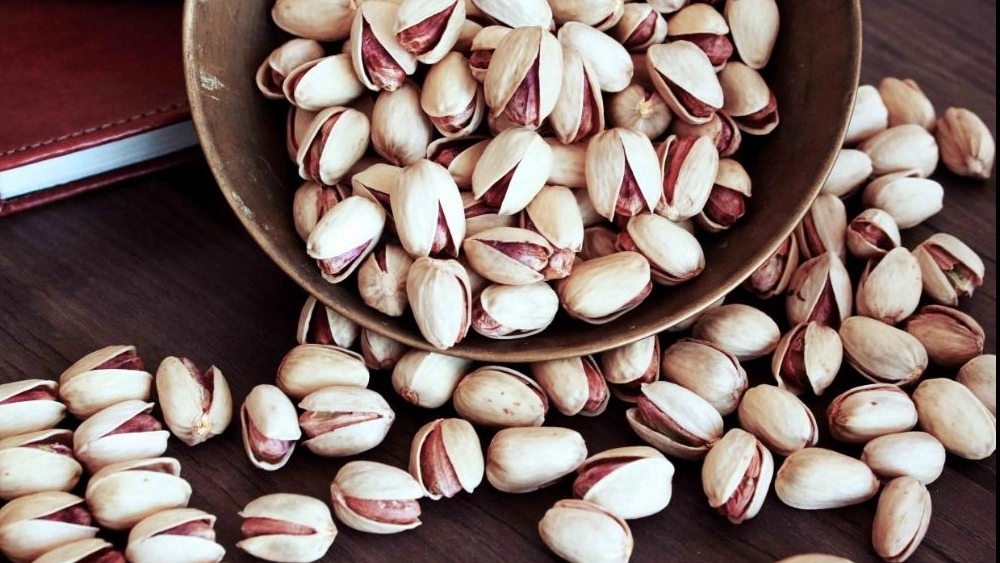 Eyani dry fruit in Qom