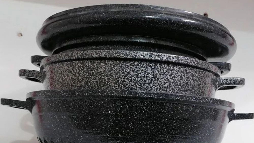 Reconstruction of teflon dishes in Qochan