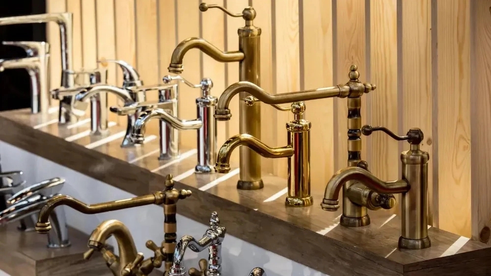 Wholesale and retail sales of faucets in Karaj