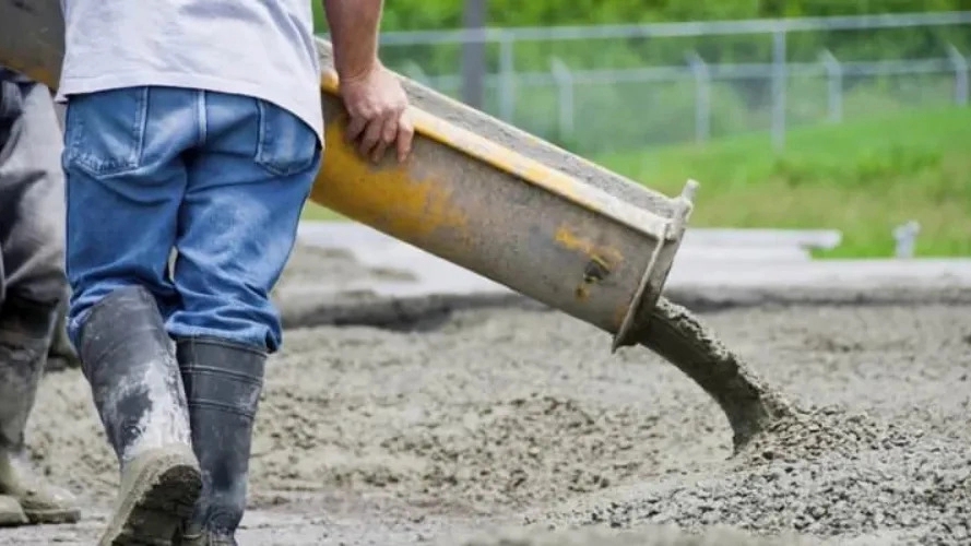 Khuzestan concrete center, implementation of rejuvenating and additive sealing of concrete