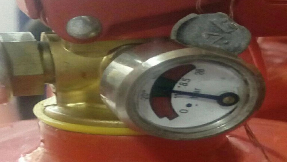 کپسول آتشنشانی در گلستان