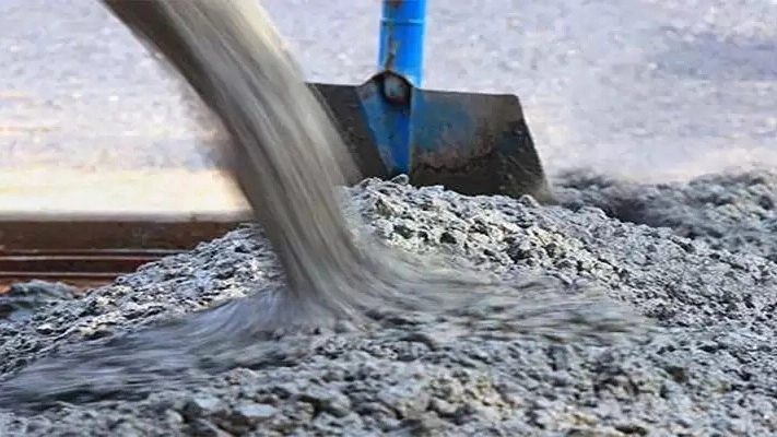 Ready-made concrete and mast pump of Shahram Khazaei in Kermanshah