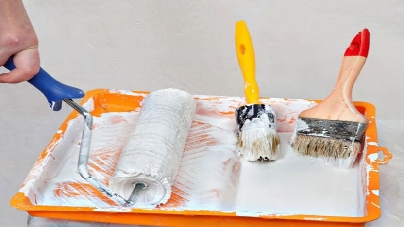 Royal Gold, sale of building paint