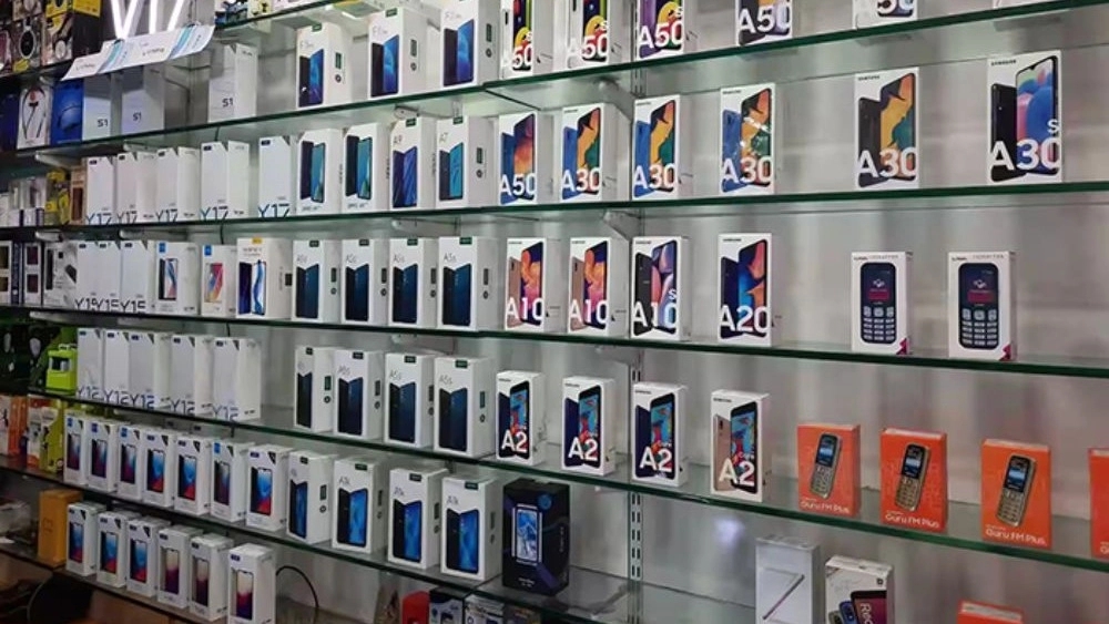 Mehdi Mobile, buying and selling mobile phones in Karaj Serah Gohar Dasht