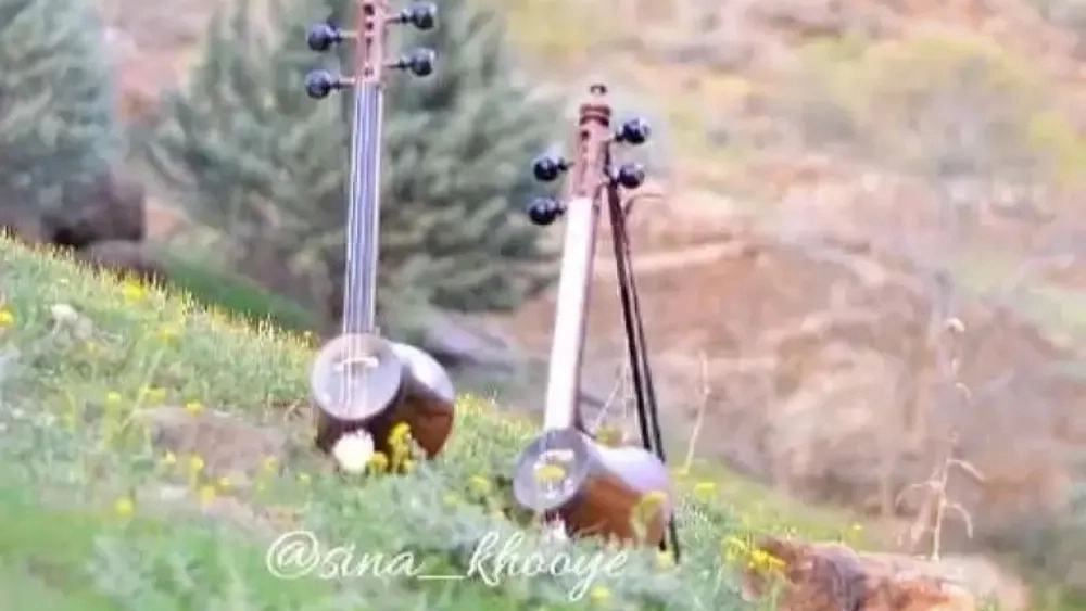 Lorestan'da Şahbaz kemanı, keman üretimi ve satışı