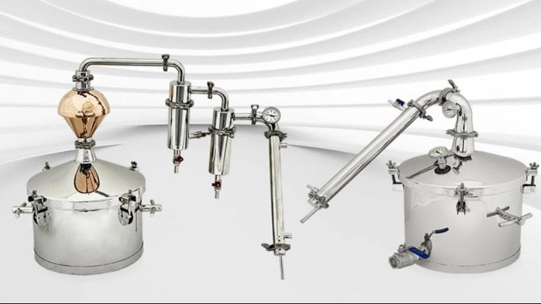 Pars Steel Spadana, production of distillation machines and steel industries in Isfahan
