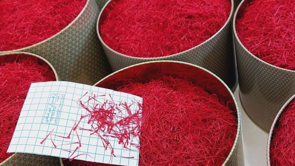 Farhadi saffron, production, processing and distribution of saffron in Torbat Heydarieh Khorasan Razavi