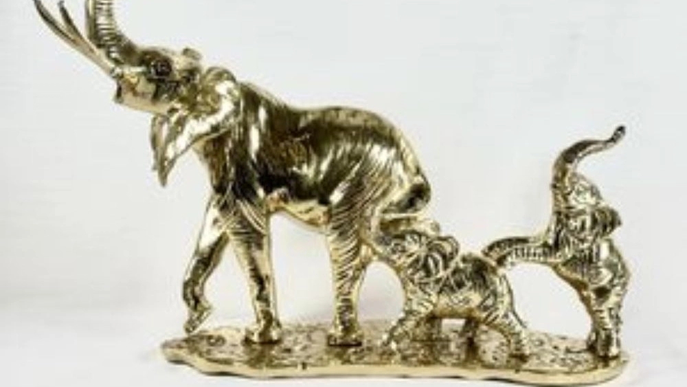Homa sculpture, design and construction of bronze sculpture, execution of casting in Shahriar, Tehran